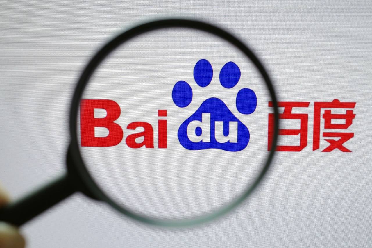 鳳凰彩票785cc女子自学割眼袋做手术致人失明